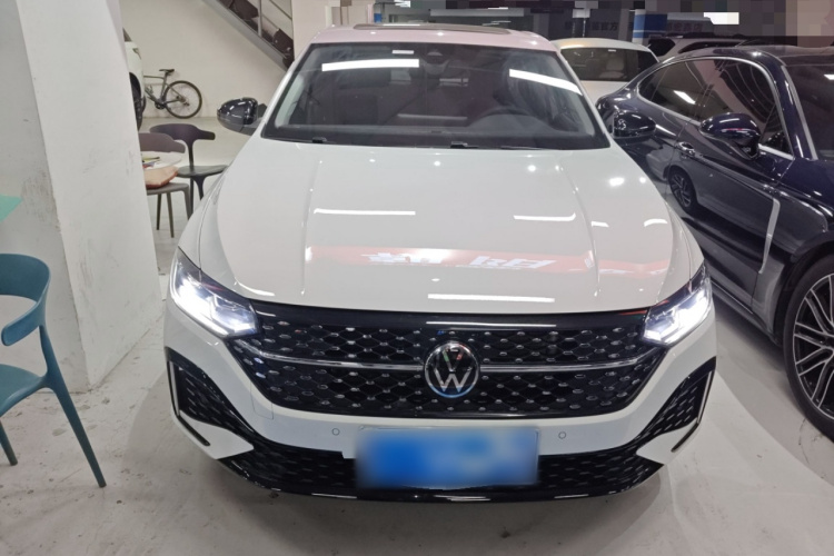 大众 朗逸 2024款 300TSI DSG星空领先版车身外观2