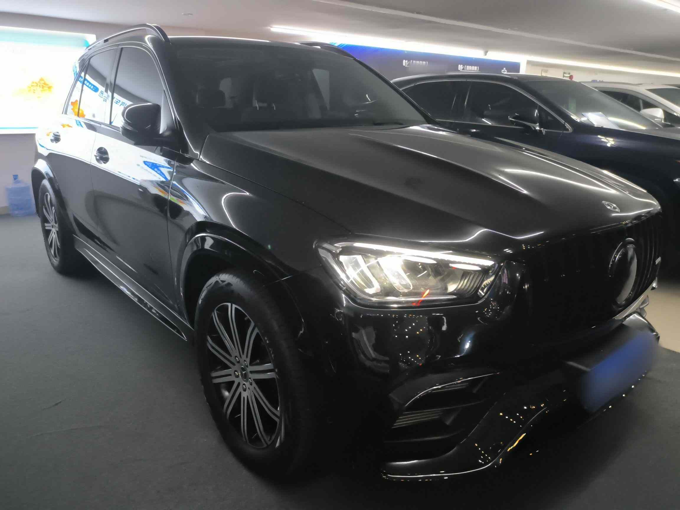 奔驰GLE 2025款 GLE 350 4MATIC 时尚型(5)