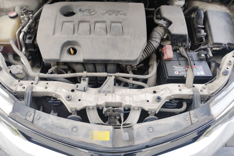 丰田 雷凌 2014款 1.6G 手动精英版局部细节24