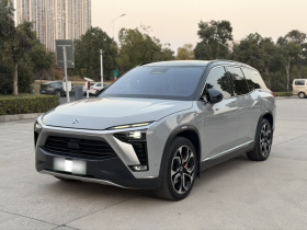 蔚来ES8 2022款 100kWh 领航版 六座