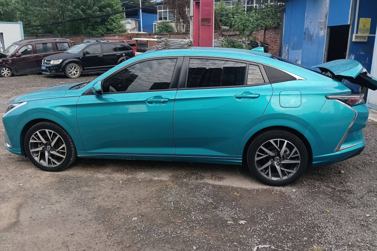 东风风神 奕炫 2020款 230T 自动炫目版车身外观6003