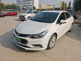 雪佛兰 科鲁兹 2018款 320 自动先锋天窗版