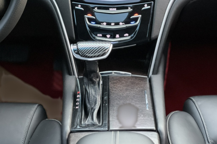 凯迪拉克XTS 2018款 28T 精英型中控内饰7003