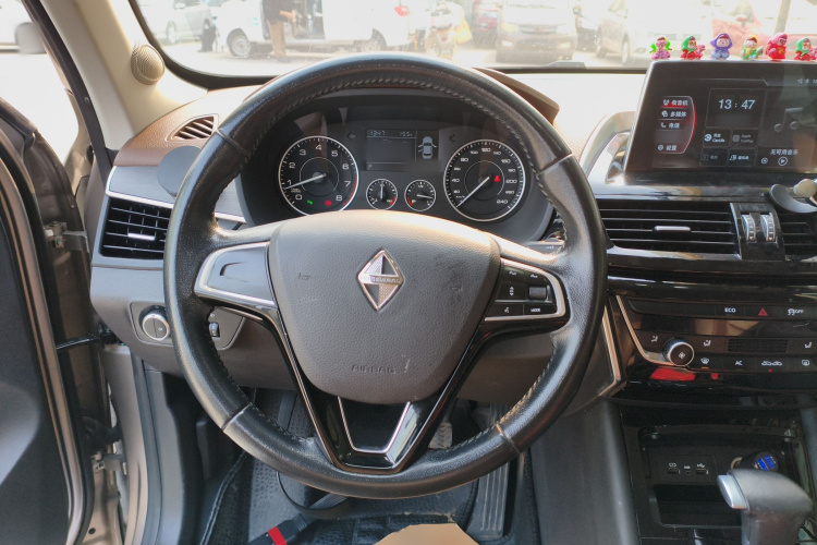 宝沃BX5 2017款 20TGDI 自动两驱先锋型中控内饰13