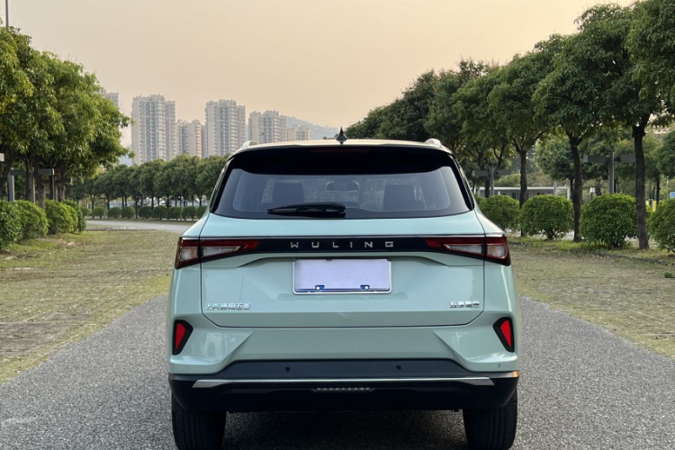 五菱汽车 五菱星辰 2021款 1.5T CVT星曜版车身外观6002