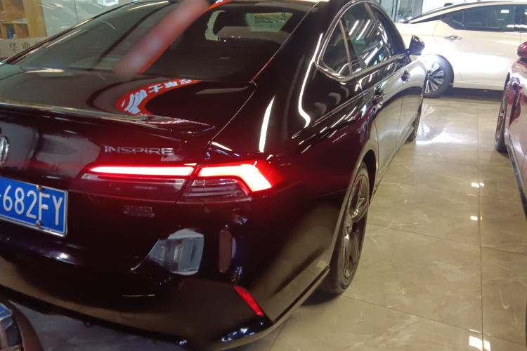 本田 英仕派 2025款 260TURBO 典雅版车身外观9