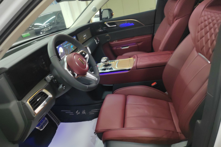 红旗E-HS9 2022款 660km 旗畅版 六座中控内饰19