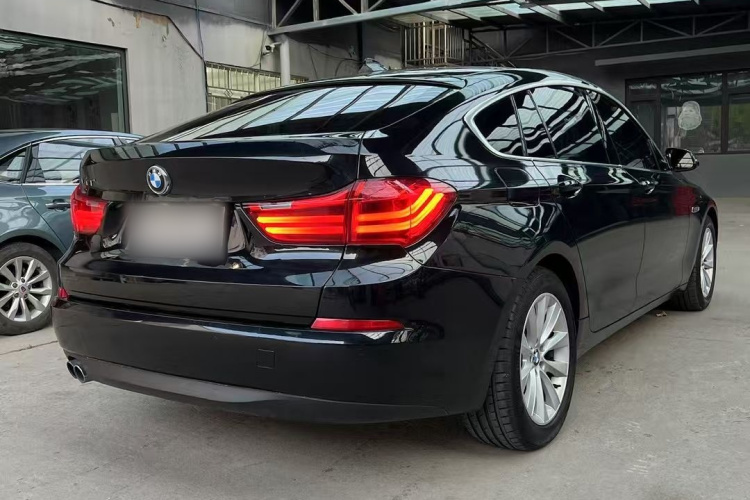 宝马5系GT 2014款 528i 领先型车身外观6004