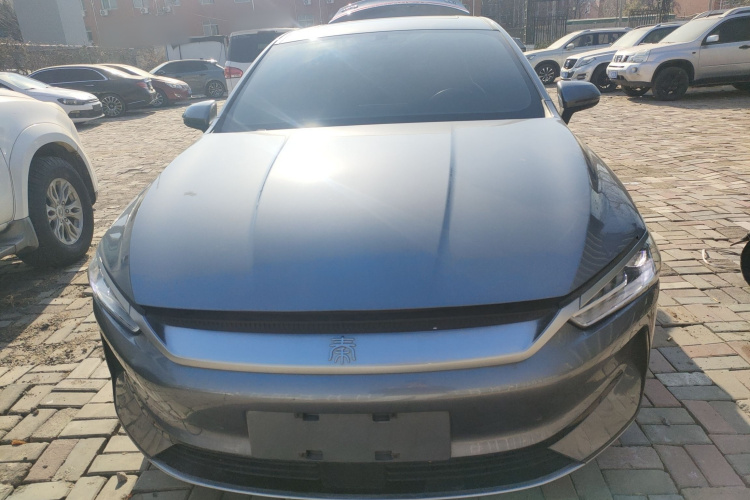 比亚迪 秦PLUS 2021款 EV 500KM 豪华型车身外观2