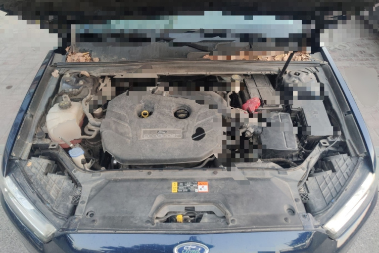 福特 金牛座 2017款 EcoBoost 245 时尚型局部细节24