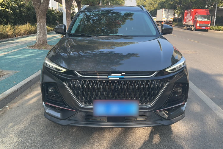 长安欧尚X7 PLUS 2022款 1.5T 蓝鲸版自动Geeker旗舰型车身外观6001