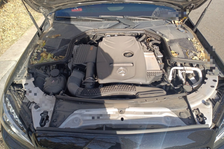 奔驰C级 2018款 C 200 运动版局部细节24