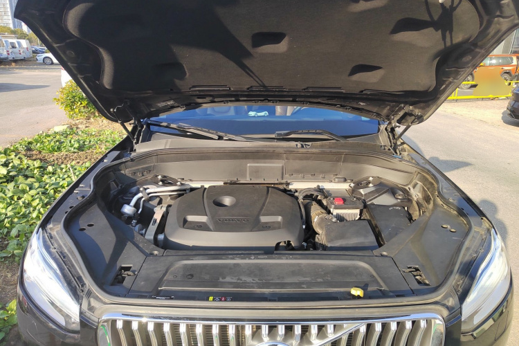 沃尔沃XC90 2020款 T6 智逸豪华版 7座机舱底盘24