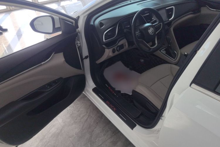 别克 阅朗 2018款 15T 双离合精英型中控内饰7002