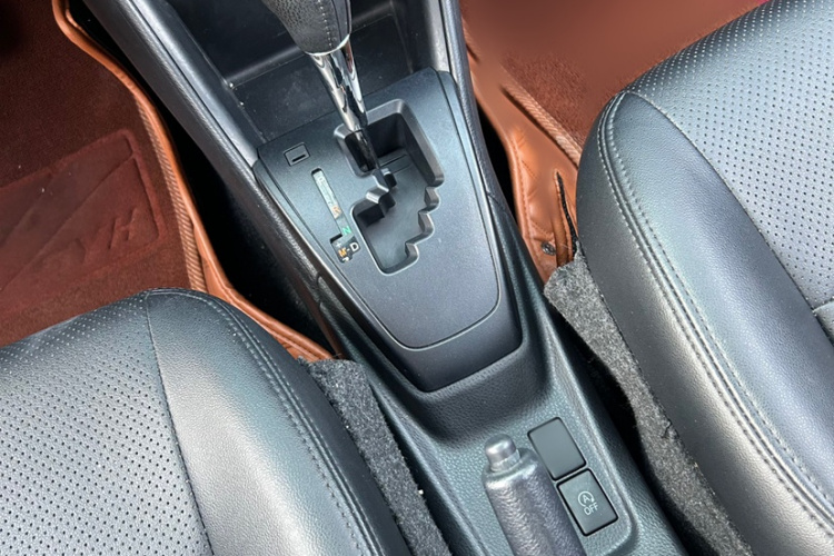 丰田 威驰 2019款 1.5L CVT创行版中控内饰7007