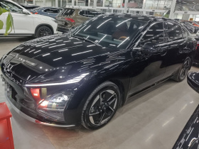 五菱汽车 五菱星光 2025款 610km 智能旗舰型