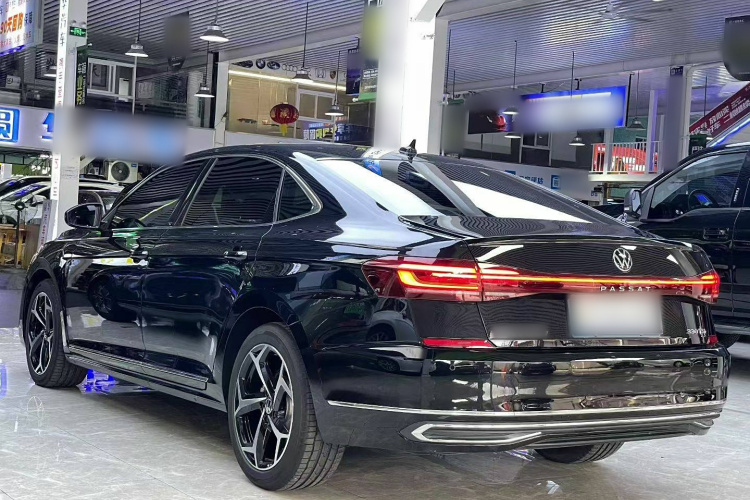 大众 帕萨特 2024款 330TSI 星空精英版车身外观6009