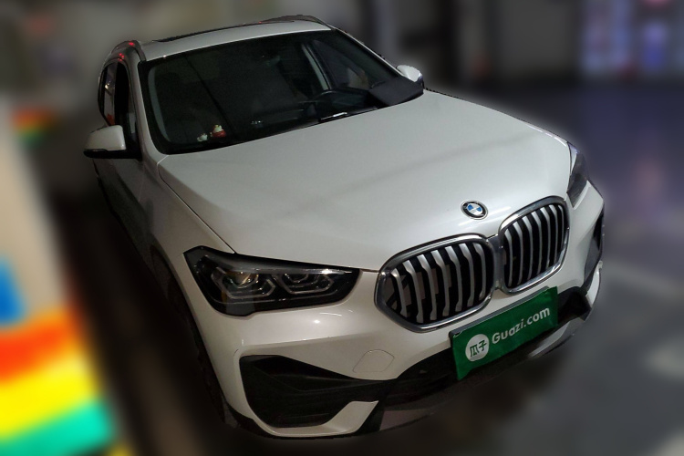 宝马X1 2022款 sDrive25Li 领先型车身外观6002