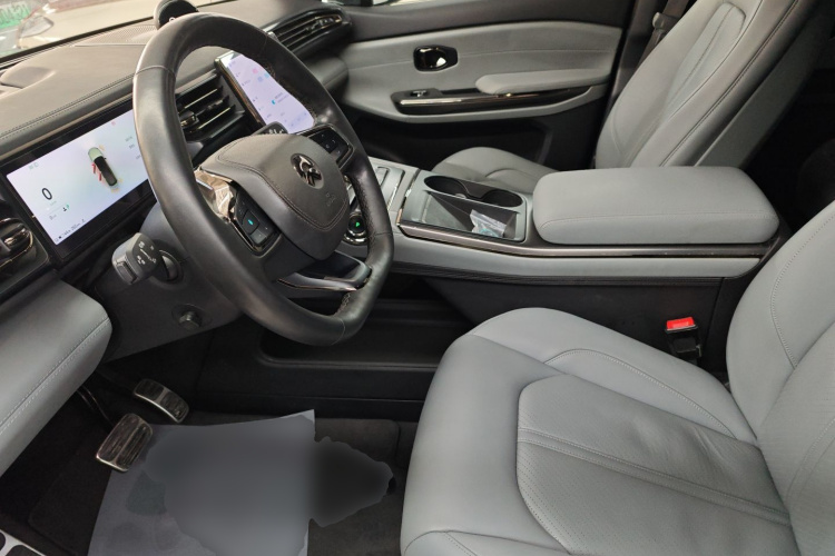 蔚来ES6 2020款 610KM 性能版中控内饰19
