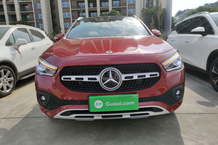 奔驰GLA 2020款 GLA 200车身外观2