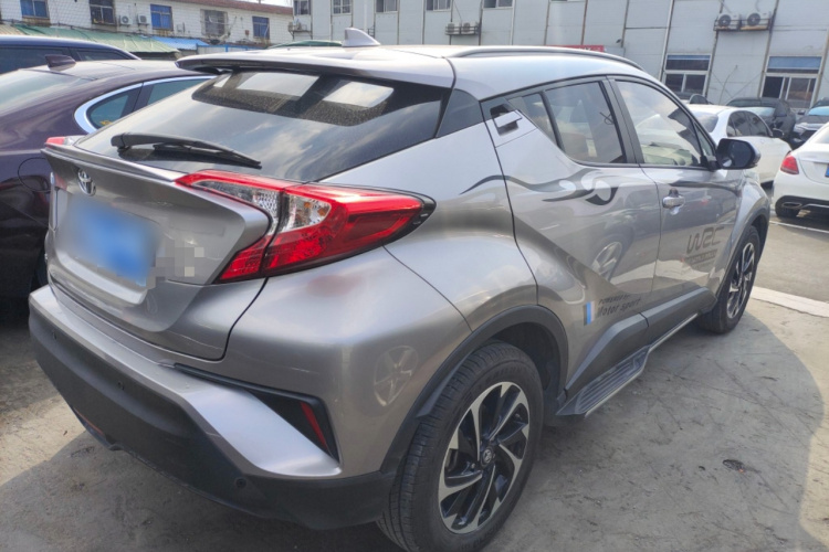 丰田 奕泽IZOA 2018款 2.0L 奕驰版 国VI车身外观7