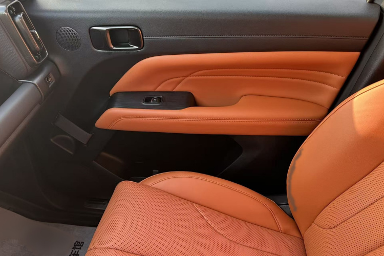 哈弗H9 2024款 2.4T 柴油四驱拓境版中控内饰7007