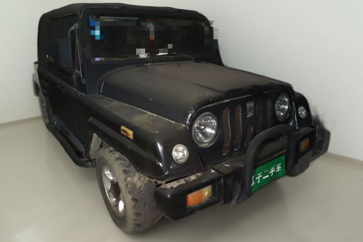 BAW北汽制造 战旗 2016款 2.0L CK豪华型 国V车身外观3