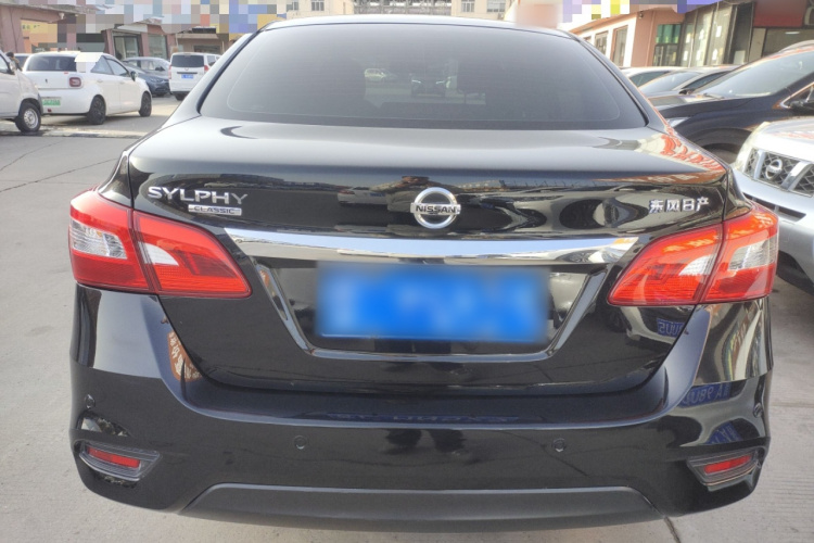 日产 轩逸 2022款 经典 1.6XE CVT舒适版车身外观6