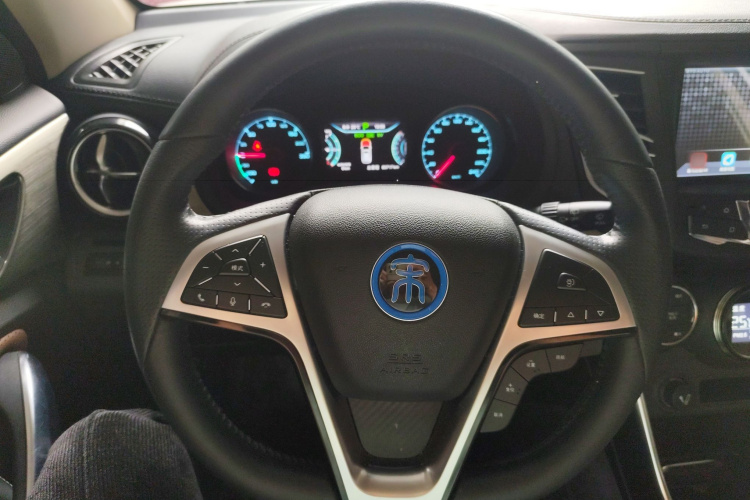 比亚迪 宋新能源 2017款 宋DM 1.5TID 全时四驱豪华型中控内饰13