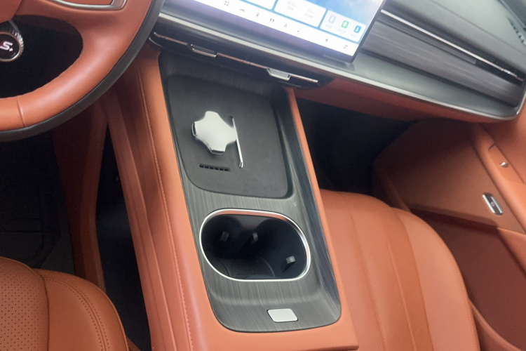 东风奕派 eπ007 2025款 纯电 565四驱Max领航版局部细节18