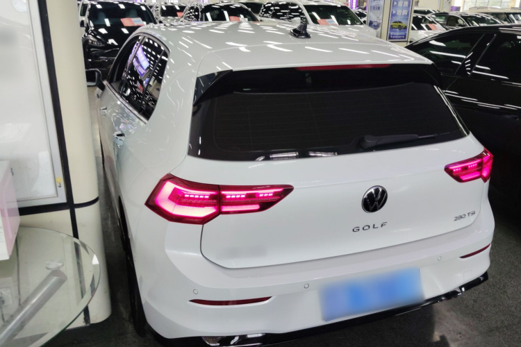 大众 高尔夫 2023款 改款 280TSI DSG R-Line Lite车身外观4