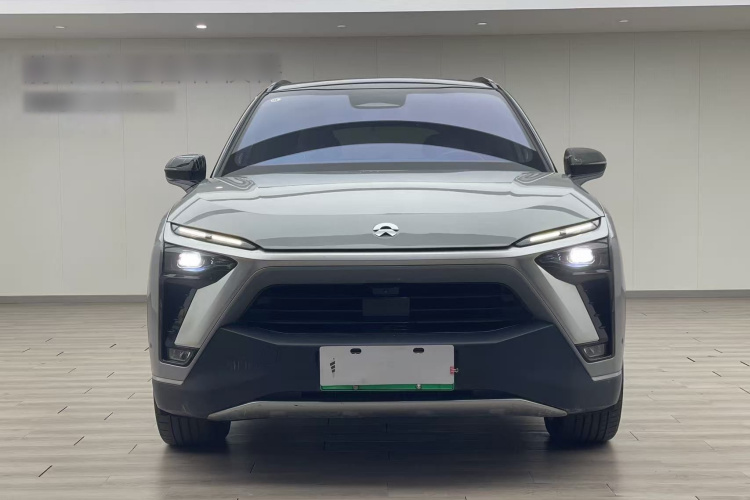 蔚来ES8 2020款 450KM 签名版 六座版车身外观2