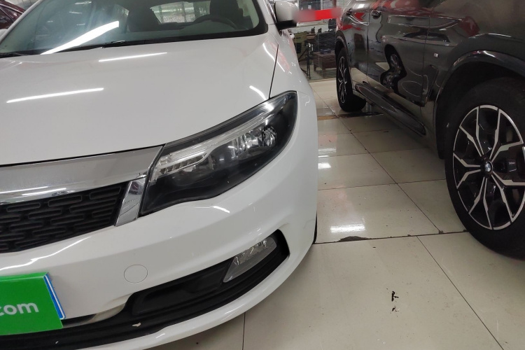 观致3 2018款 三厢 1.6L 自动领先型局部细节36