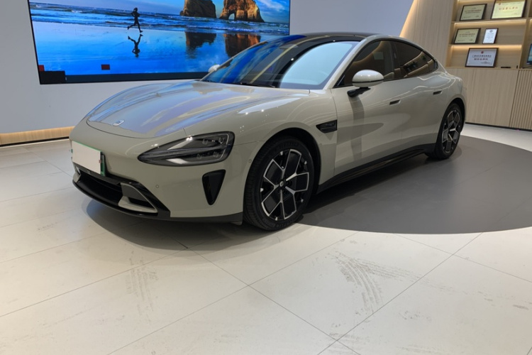 小米汽车 小米SU7 2024款 后驱标准创始版车身外观1