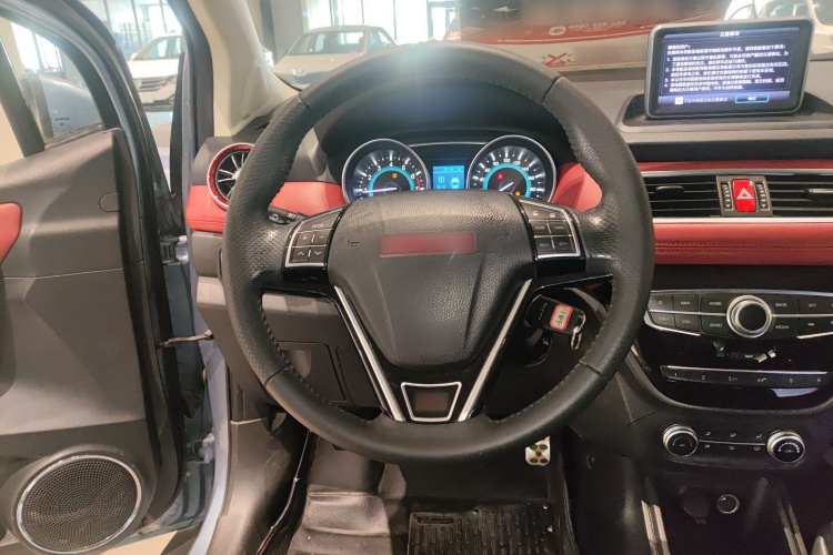 哈弗H1 2015款 1.5L AMT豪华型中控内饰13