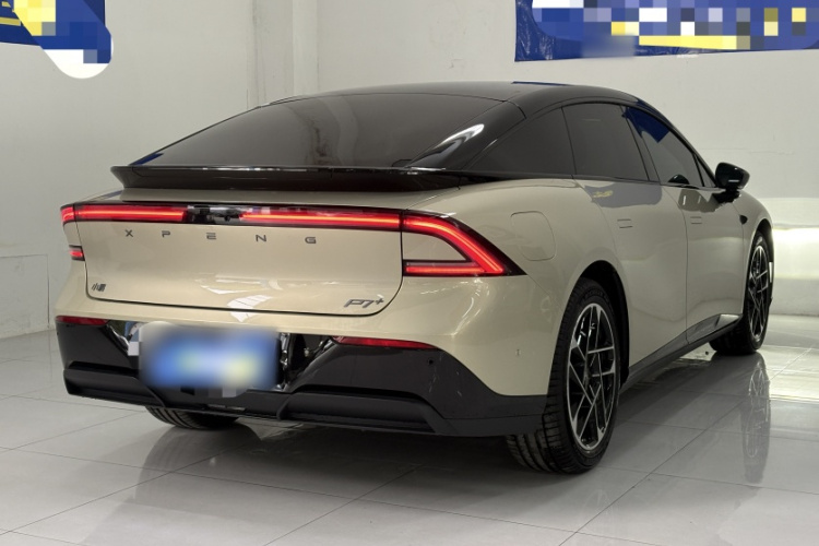 小鹏P7+ 2024款 长续航 Max车身外观6005