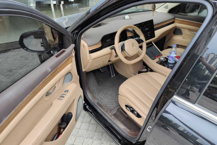 鸿蒙智行 问界M7 2024款 1.5T 智驾四驱Max版 5座中控内饰20