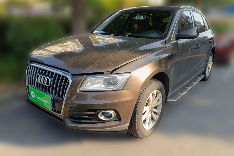 奥迪Q5 2013款 40 TFSI 进取型车身外观1