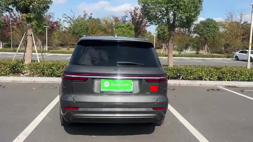 理想汽车 理想ONE 2020款 增程6座版实拍1
