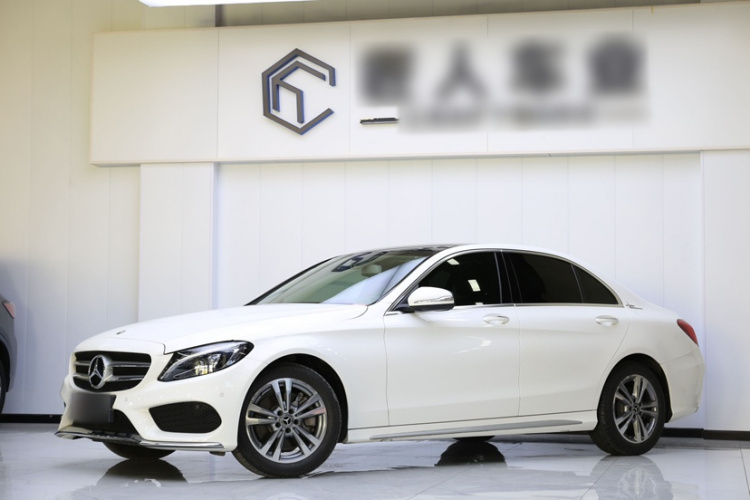 奔驰C级 2018款 C 200 L 运动版车身外观6006