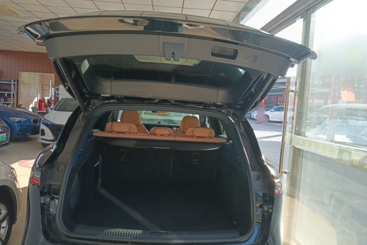 岚图汽车 岚图FREE 2023款 四驱超长续航增程版机舱底盘23