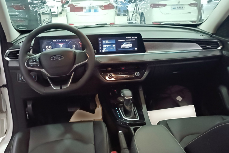 福特 福睿斯 2021款 1.5L 自动钻石版中控内饰12
