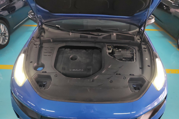 领克03 2020款 2.0TD 自动劲Pro版局部细节24