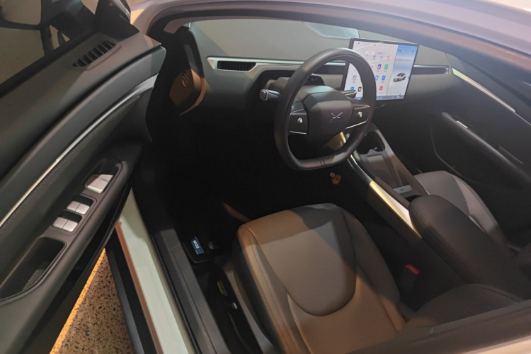 小鹏MONA M03 2024款 515 长续航中控内饰7003