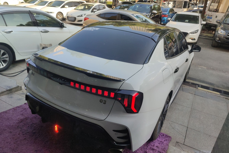 领克03 2023款 1.5TD DCT劲Pro车身外观7