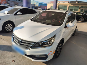 宝骏310 2017款 1.5L 自动豪华型