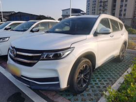 东风风光 风光ix7 2020款 2.0TGDI 自动两驱都市豪华版