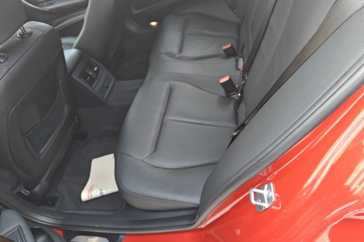 宝马3系 2015款 320Li 超悦版豪华设计套装中控内饰21