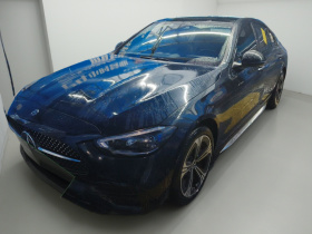 奔驰C级 2022款 C 260 L 皓夜运动版