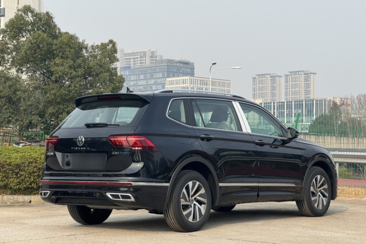 大众 途观L新能源 2023款 430PHEV 插电混动尊贵版车身外观6005